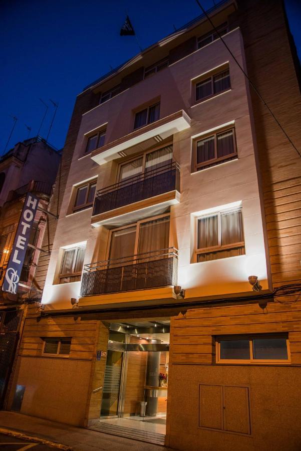 Hotel Serrano Kordoba Bagian luar foto